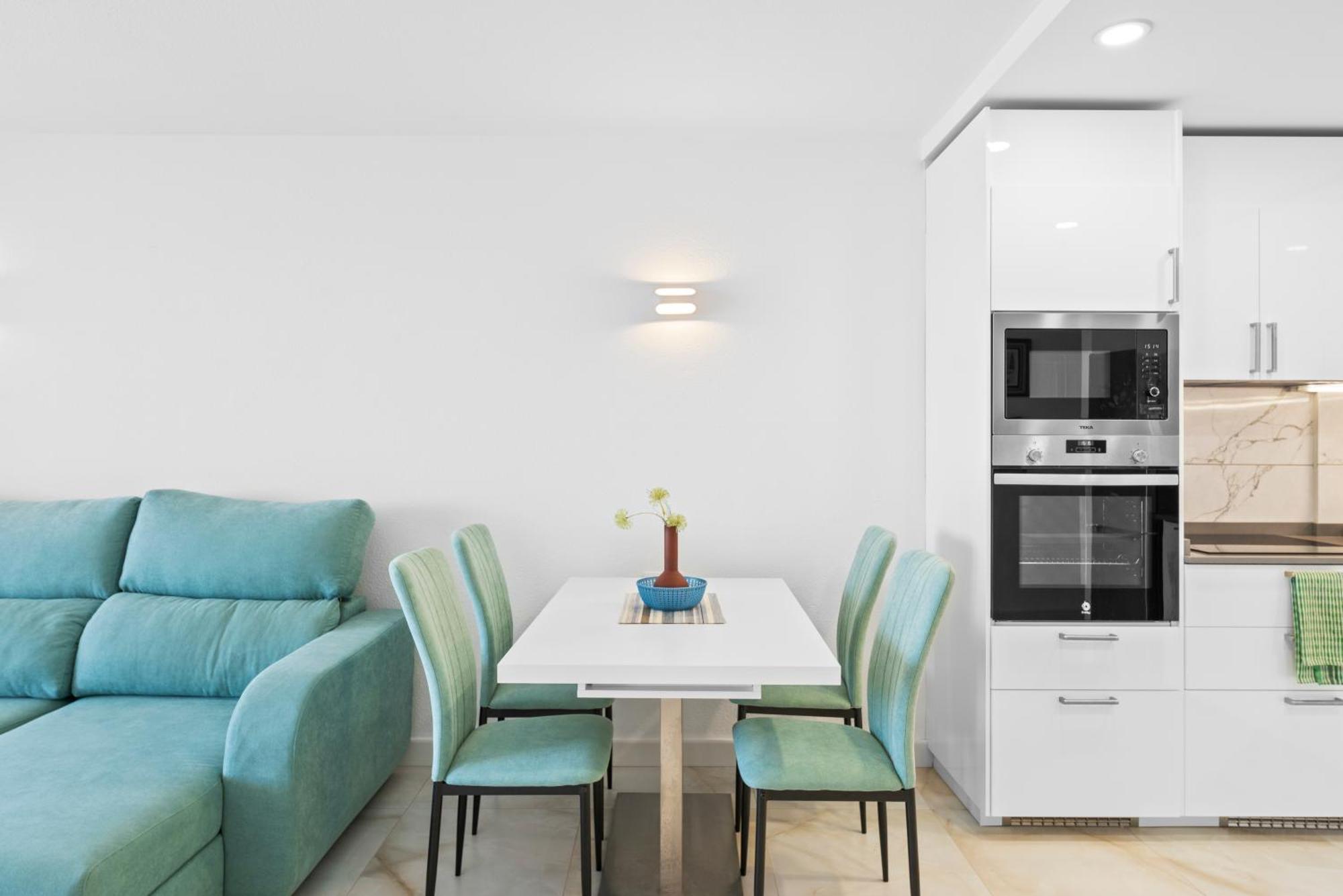 Neptuno Ocean View, Line With Pool *
